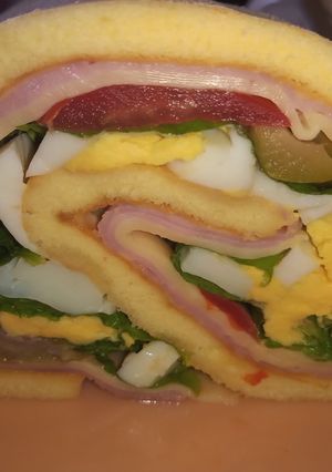 Una foto de Pionono salado relleno... 😋🌯