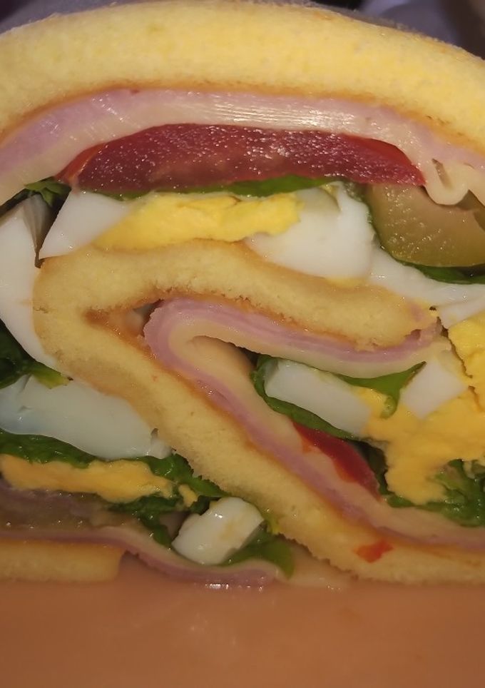 Una foto de Pionono salado relleno... 😋🌯