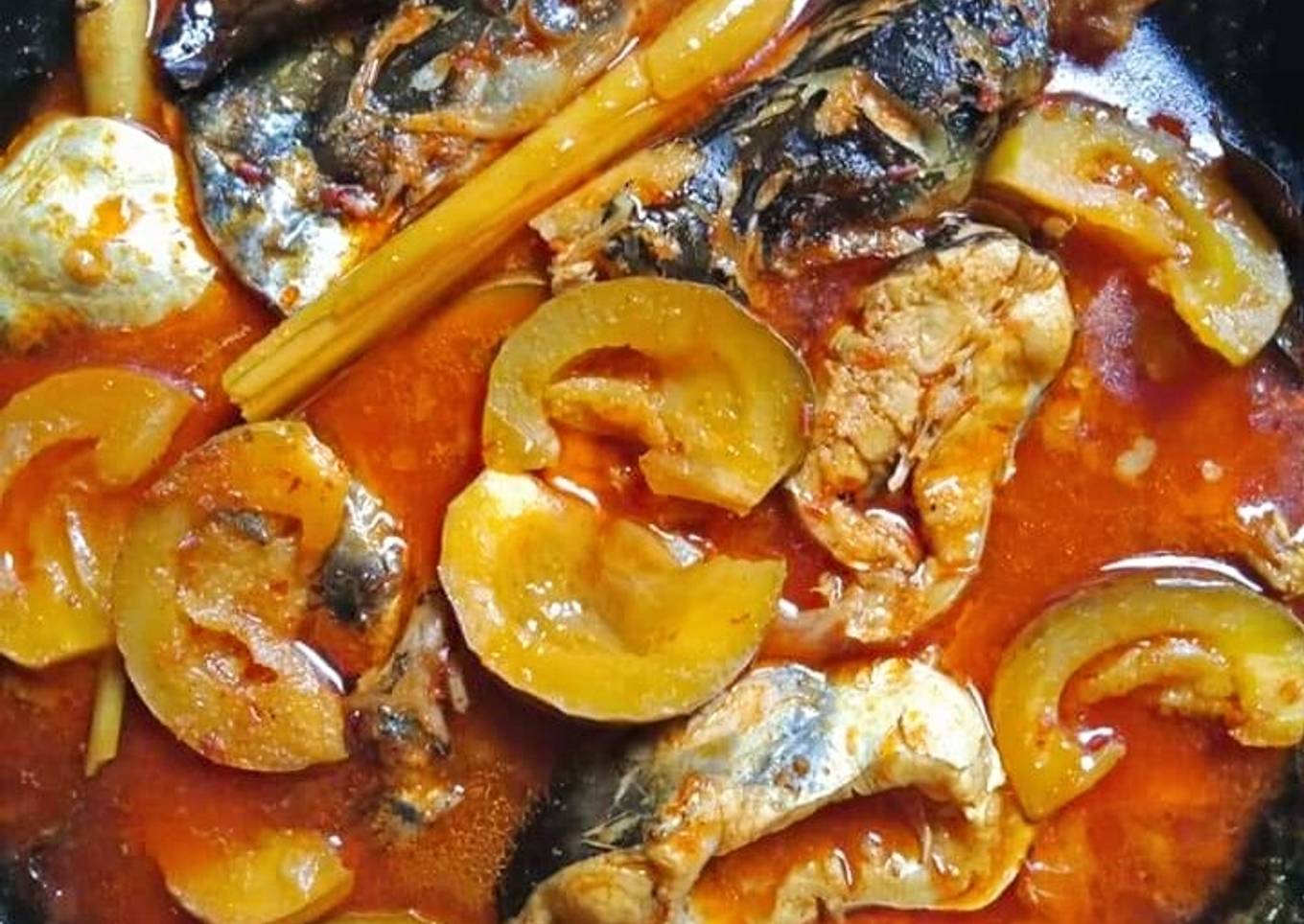 Ikan asam pedas terong asam