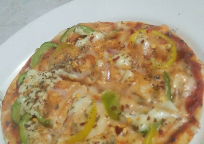 Recipe of Gordon Ramsay Pizza with shawarma bread and without cheese