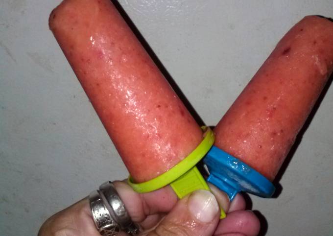 How to Prepare Favorite Mae&#39;s Frozen 100% Fruit Bars