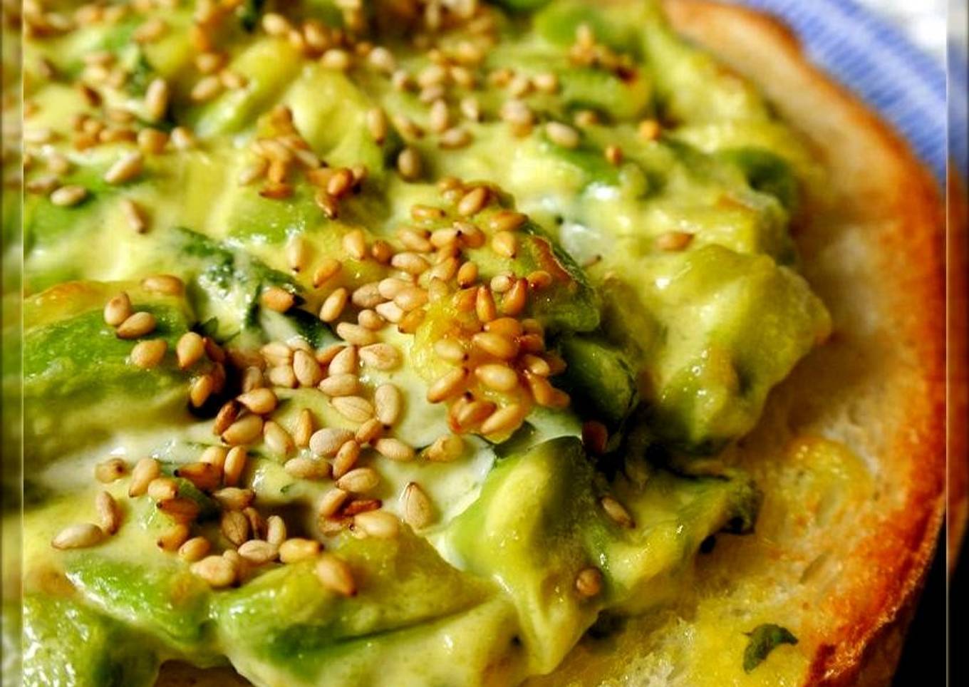 Mayonnaise Toast with Avocado and Shiso Leaves