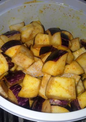 A picture of Pickled Eggplant.