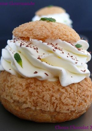 Une photo de Choux Chocolat Menthe