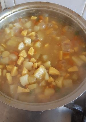 Una foto de CauCau de pota con palillo