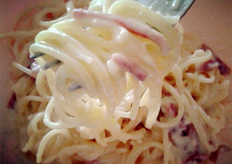 Recipe of Super Quick Homemade Pasta: Cheese-Cream Sauce