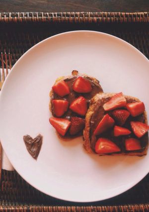 A picture of Nutella's French Toast.