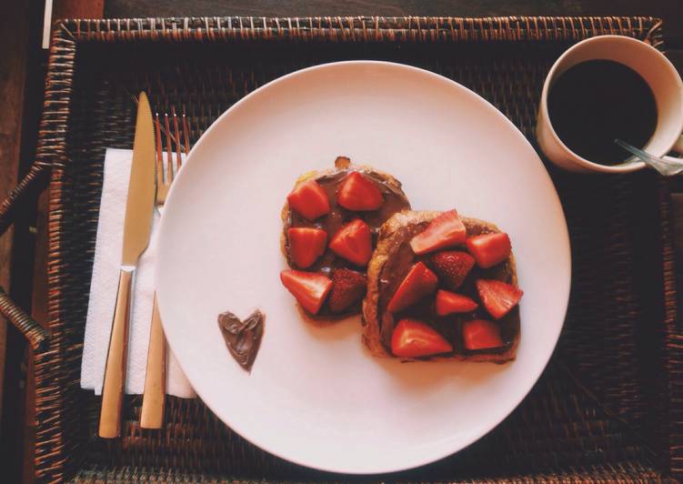 Steps to Make Any-night-of-the-week Nutella&#39;s French Toast