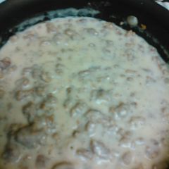 A picture of How to: White gravy.