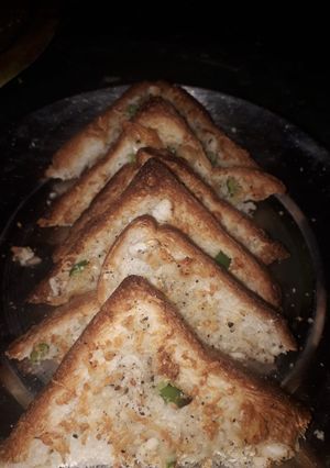 A picture of Garlic bread.