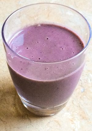 A picture of Mega Fruit Smoothie.