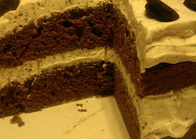 Easiest Way to Prepare Homemade Cookies &#39; n Cream Torte