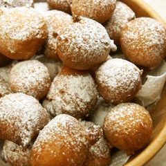Fluffy Italian Donuts A picture of Fluffy Italian Donuts.