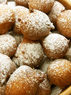 A picture of Fluffy Italian Donuts.