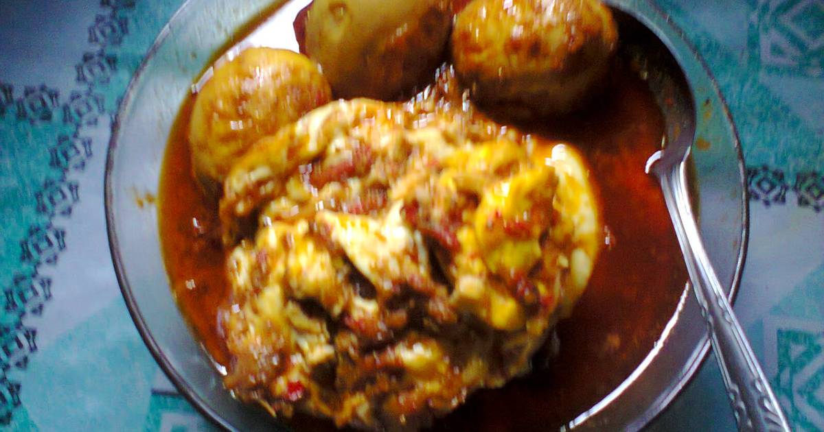 Resep Semur telur  mata sapi mix telur  bulat  oleh Tieew PoetraHaryonoduapuluhopat Cookpad