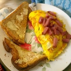 A picture of easy ham and cheese omelet.