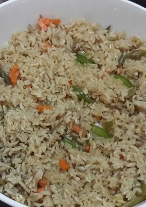 A picture of Burnt Garlic Fried Rice.