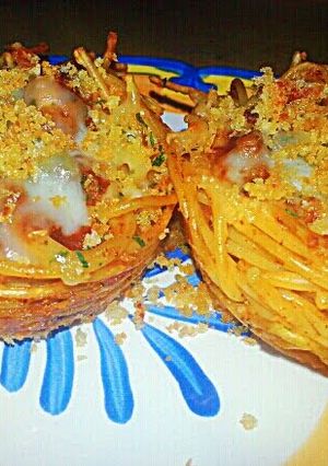A picture of Ray's Game Day Chili Spaghetti Cups.