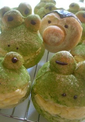 A picture of Froggy Cream Bread.