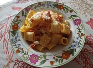 Foto di Mezze maniche con i peperoni