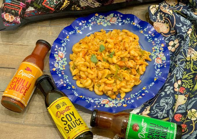 Steps to Prepare Award-winning Chilli Chicken Pasta - Easy Recipes for Kids