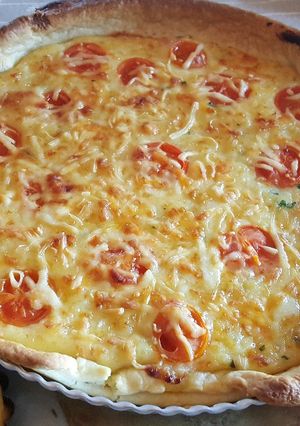 Foto principal de Pastel de hojaldre, lenguado y puré de patata 