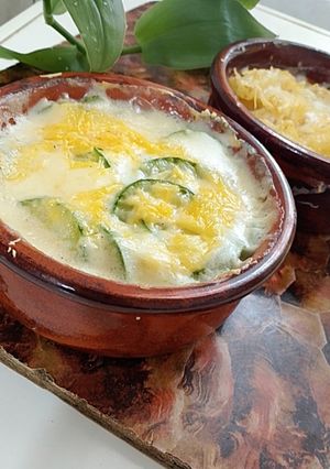 صورة لوصفة غراتان الكوسة بكريمة الطبخ والجبن