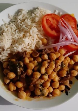Una foto de Garbanzos con carne en olla rápida (a presión)