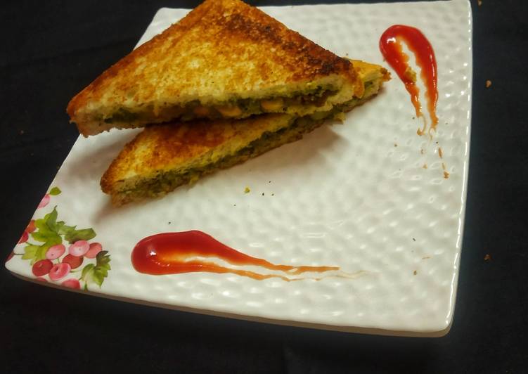 Recipe of Perfect Potato - Corn Sandwich