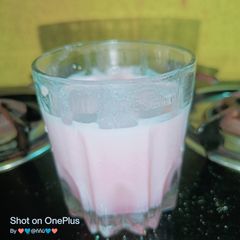 Suger free Apple Pomegranate Smoothie A picture of Suger free Apple Pomegranate Smoothie.