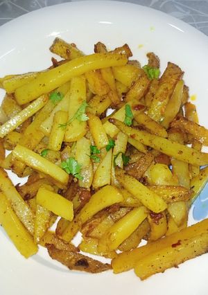 A picture of Indian Garlic Potatoes.