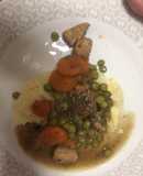 Pollo Arvejado con Puré