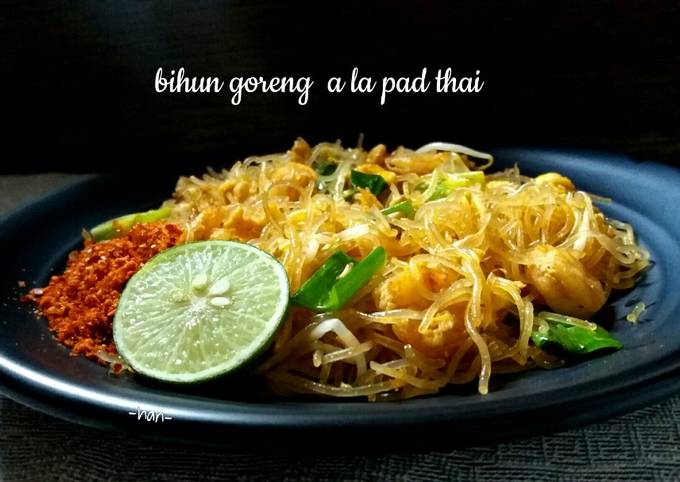 Bihun Goreng a la Pad Thai foto resep utama