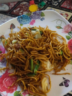 Foto resep Mie Kuning Tumis / Mie Goreng Simple