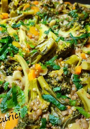 O poză a rețetei Mâncare de linte cu broccoli și paste.