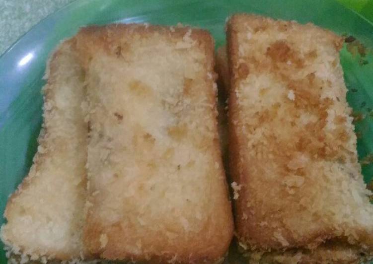 Cara Gampang Menyiapkan Roti goreng pisang coklat Anti Gagal