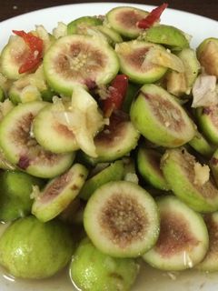 Hình của món Quả Sung muối xổi.