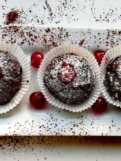 A picture of Chocolate cake balls.