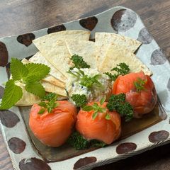 A picture of Salmon Potato Salad.