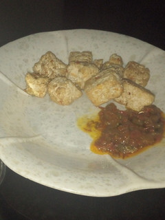 A picture of Awara (Tofu) with sauce.