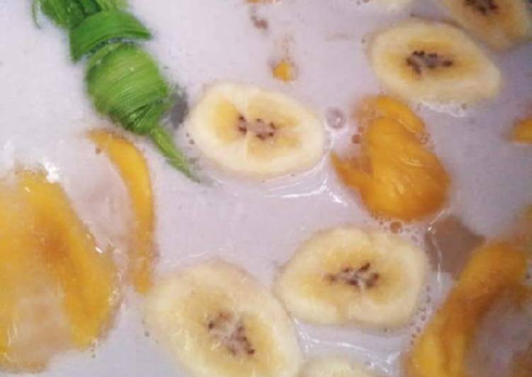 Kolak pisang nangka ubi