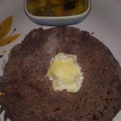 A picture of Ragi Roti.