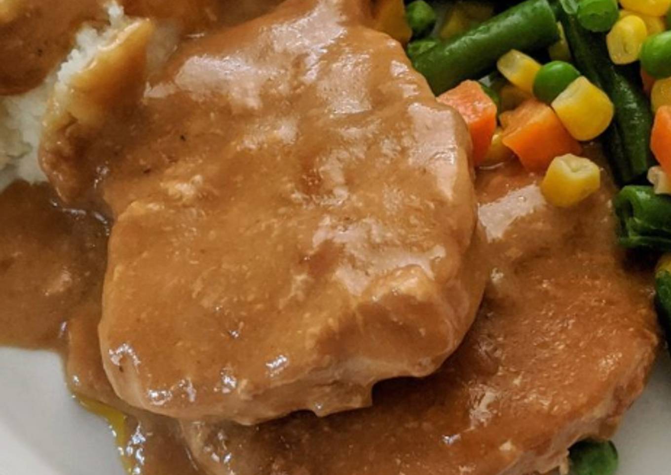 Crockpot Smothered Pork Chops