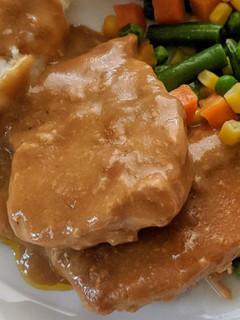 A picture of Crockpot Smothered Pork Chops.
