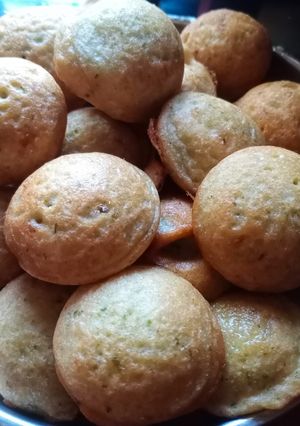 मूंग दाल अप्पे(moong dal appe recipe in hindi) रेसिपी मुख्य फोटो