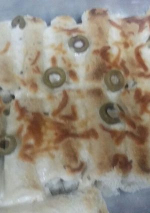 صورة لوصفة رولات التوست بالنقانق