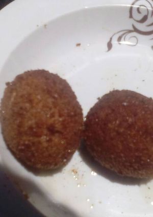 A picture of Scotched eggs.