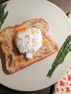 A picture of Poached Egg.