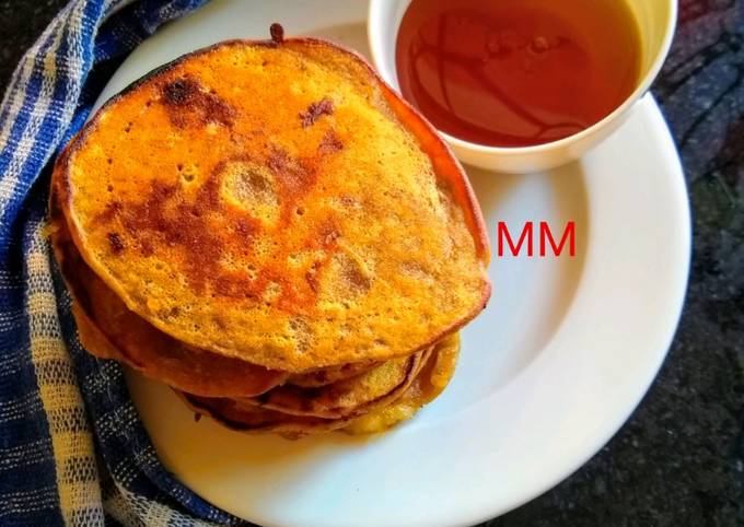 Kadali Pitha (Banana Pancakes) Recipe