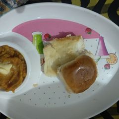 A picture of Pav bhaji.